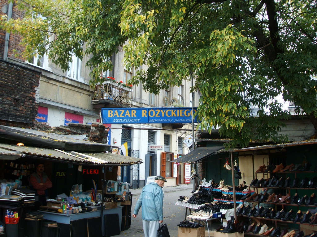 Bazar Różyckiego à Varsovie - Photo de Monika@Flickr