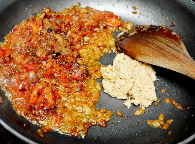 Curry preparation for garvy