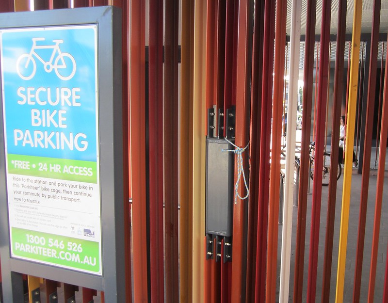 McKinnon station Parkiteer bike cage