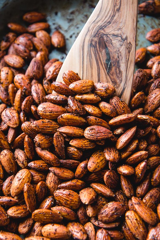 Chili and Chinese Five Spice Toasted Almonds (vegan and gluten-free) | Will Cook For Friends