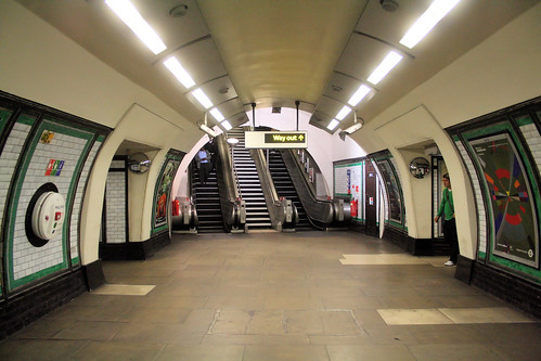 Colliers Wood Underground station