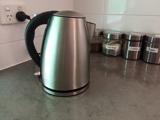 I wish somebody would invent a kettle that stays HOT