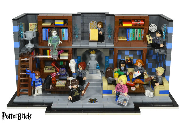 Hogwarts Grand Staircase: The Evolution of a MOC - BrickNerd - All
