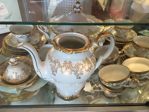 white and gold porcelain set