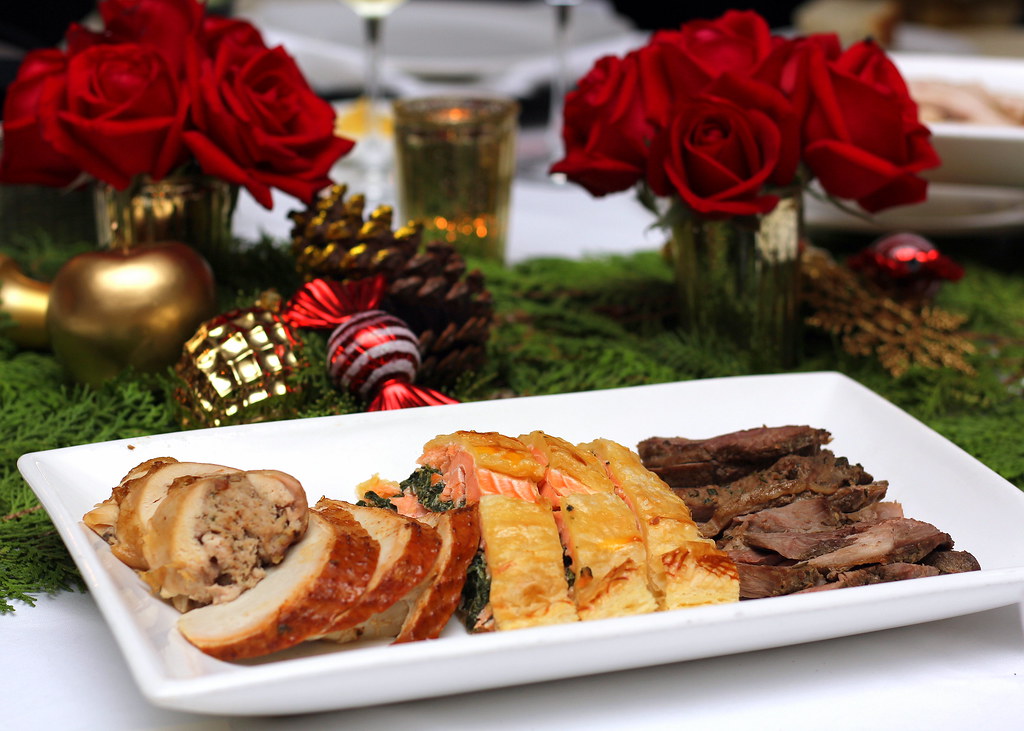 cameron-highlands-resort-ballroom-christmas-dinner-meats