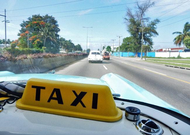 cuban-taxi-view