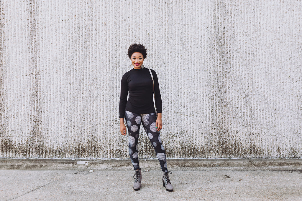 how to style printed leggings