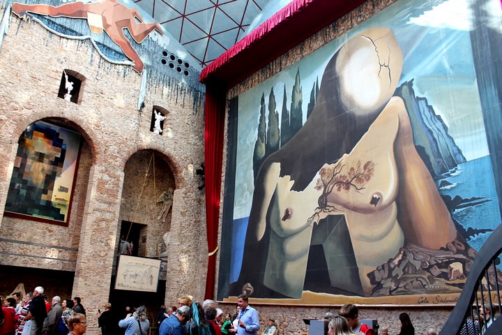Teatro-Museo Dalí de Figueras