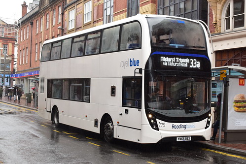 Brand new - Reading Buses 775/YN66BBX | Route 33a | Reading, Station Street