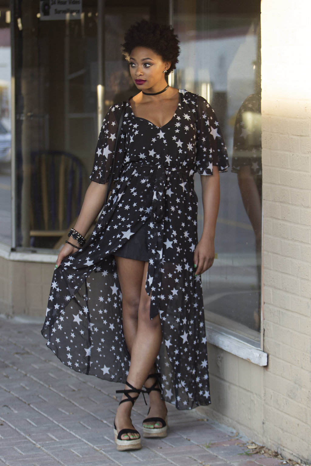 how to wear a star printed dress, candace hampton