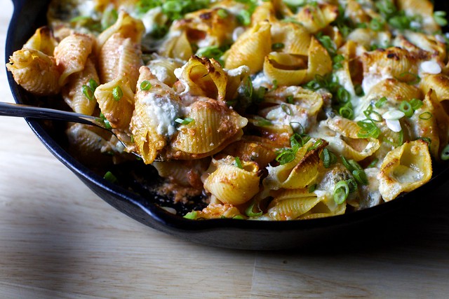skillet baked pasta with five cheeses
