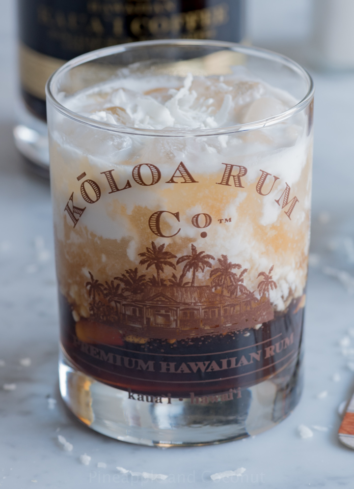 Hawaiian White Russian Cocktail www.pineappleandcoconut.com #KoloaRum