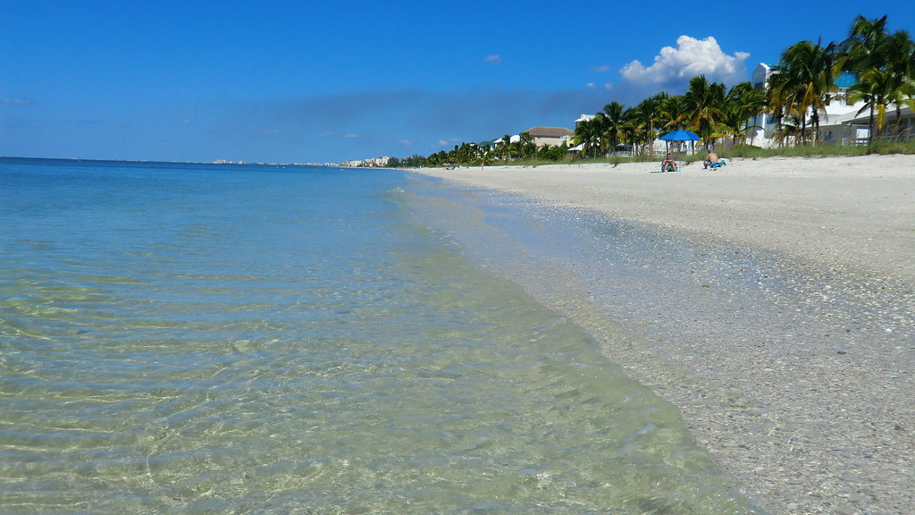 Florida: Naples - Beach