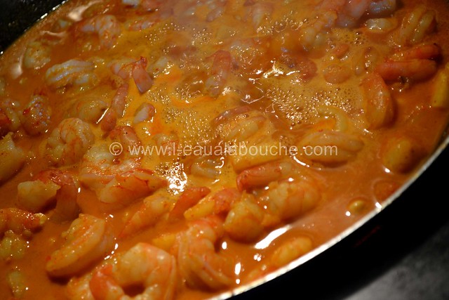 Crevettes au Curry Jaune & Ananas avec Nouilles © Ana Luthi Tous droits réservés 017