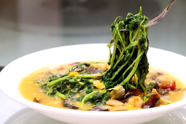 PUTIEN Spinach with Salted Egg & Century Egg in Supreme Stock