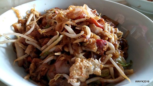 Flat Rice Noodles