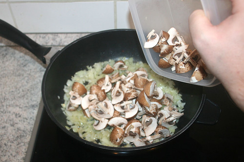 32 - Champignons hinzufügen / Add mushrooms