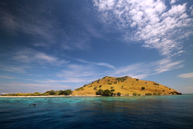 Pulau Sabolan Besar