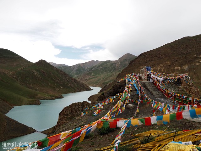 西藏公路風光