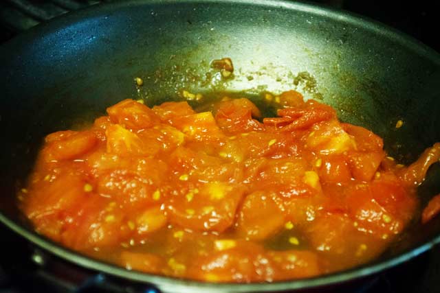 sauteed tomato for salna