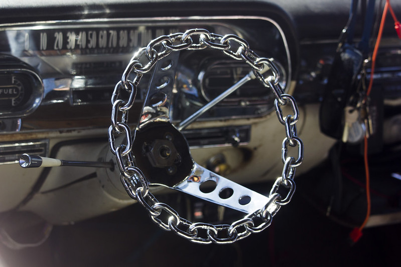 chain steering wheel
