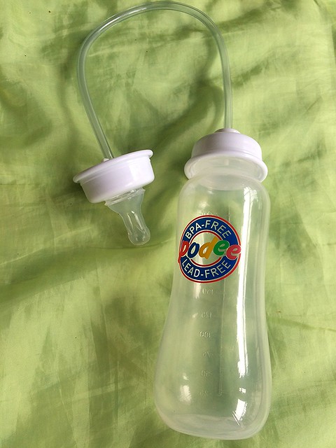 Podee Hands-Free Baby Bottle Feeding System