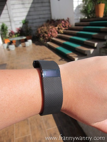 fitbit charge hr 3